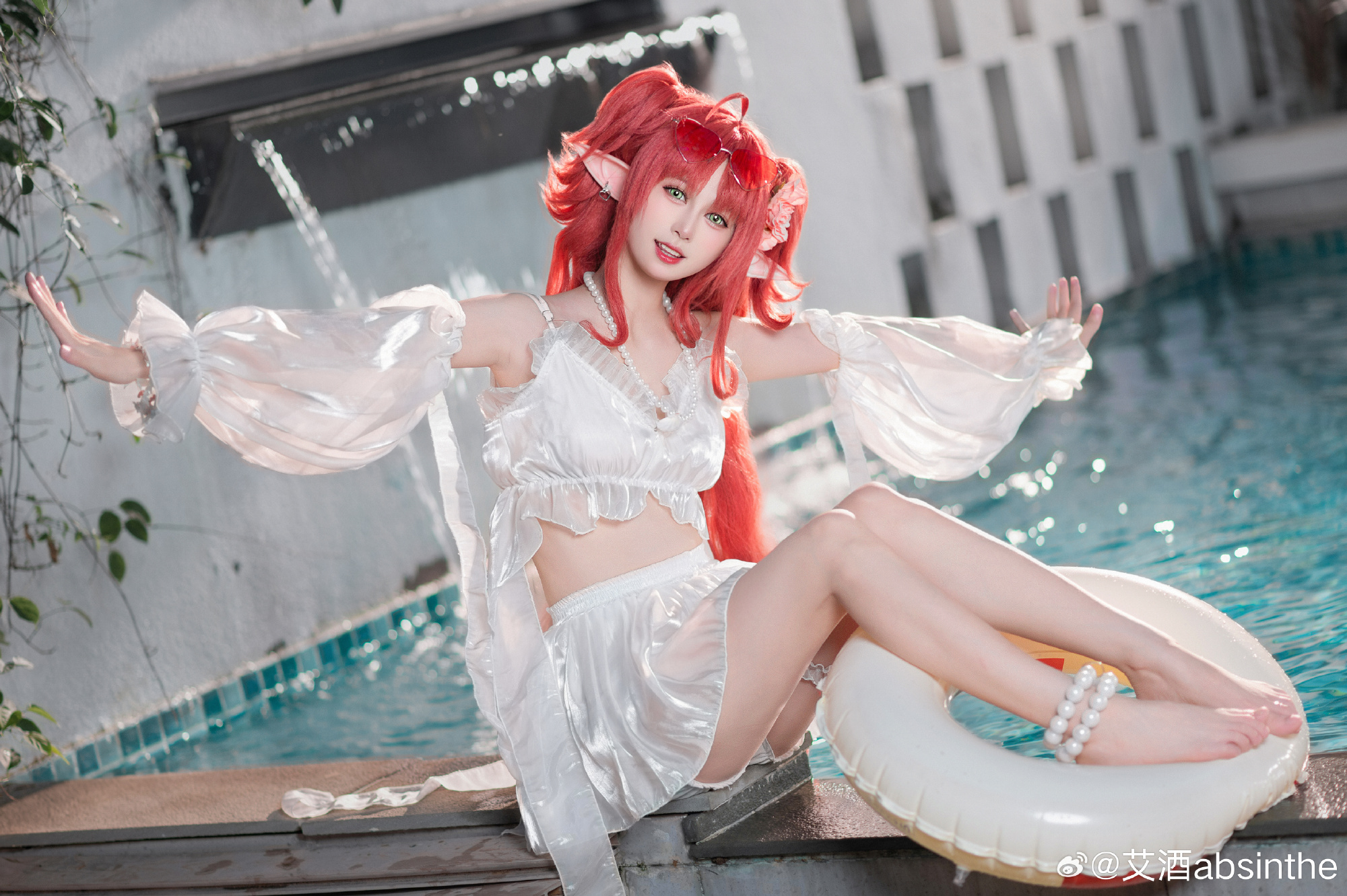 图片[1]-夏日绝美 cosplay 泳装，让你成为海滩焦点-忙忙软件库