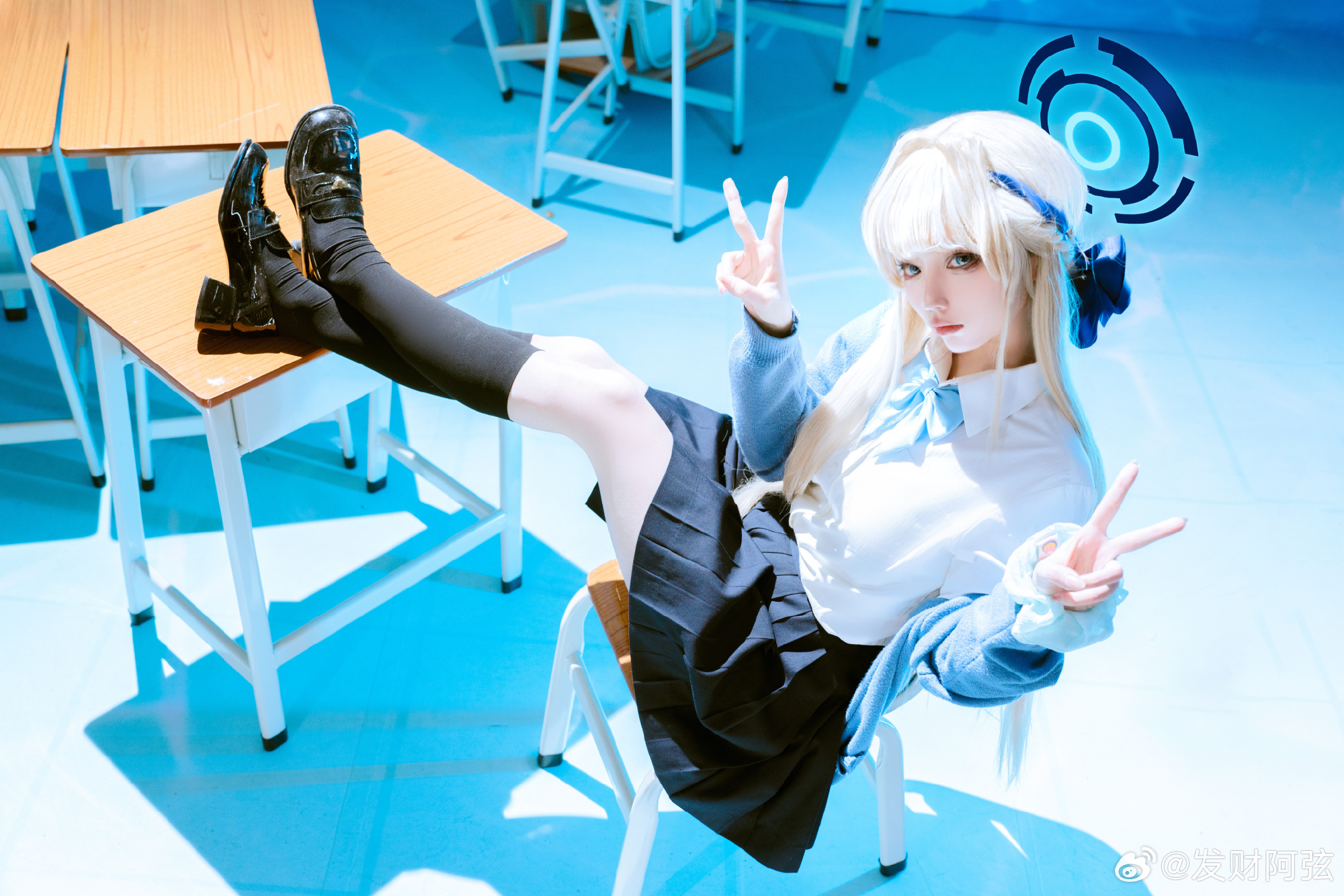 图片[2]-旁人的体温紧贴在背后，浑浊的空调风扑面而来-忙忙软件库