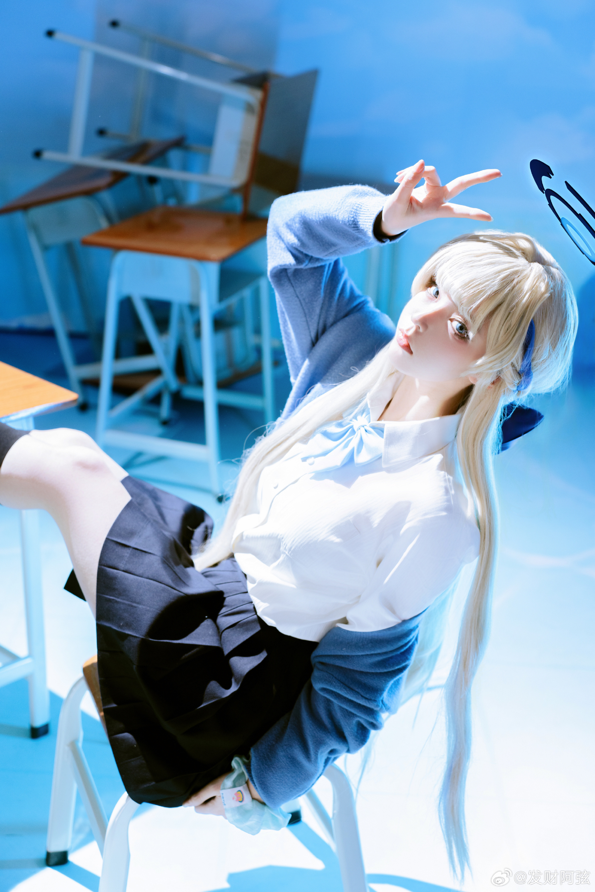 图片[7]-旁人的体温紧贴在背后，浑浊的空调风扑面而来-忙忙软件库