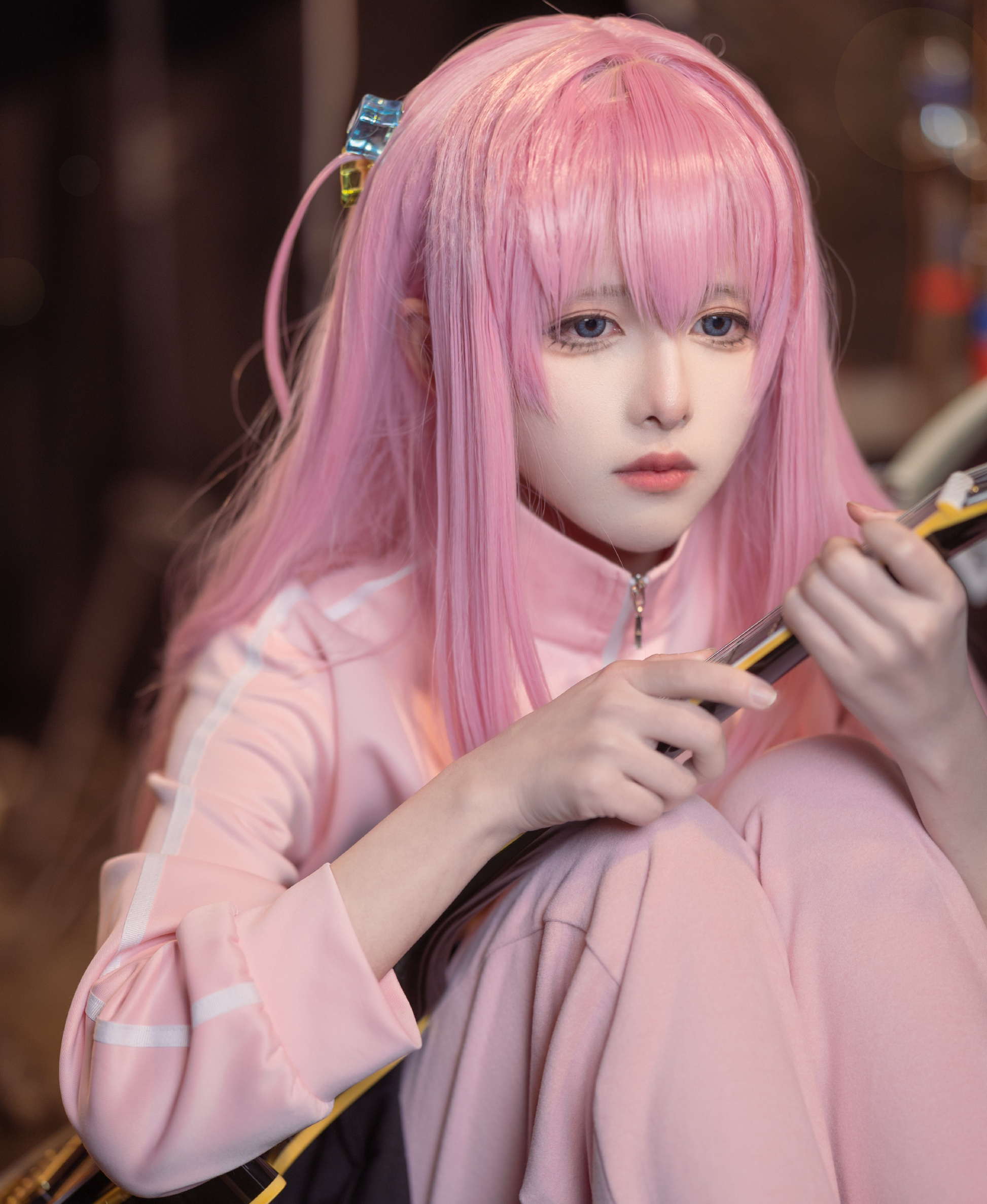 图片[1]-孤独摇滚 乐团相册里的波奇酱-忙忙软件库