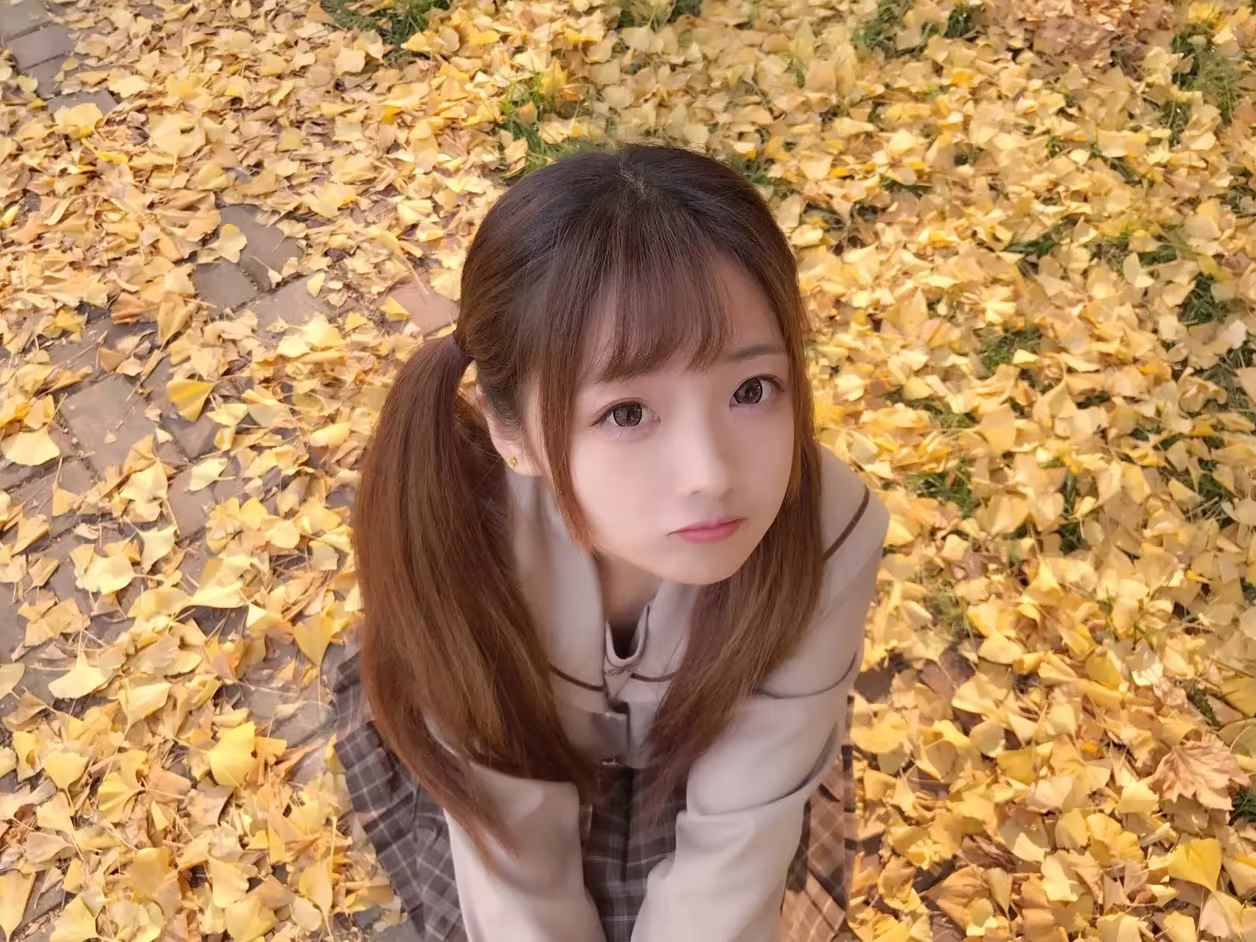 图片[3]-摄影写真 | 金色的阳光和金色的叶子，还有一个可爱的我-忙忙软件库