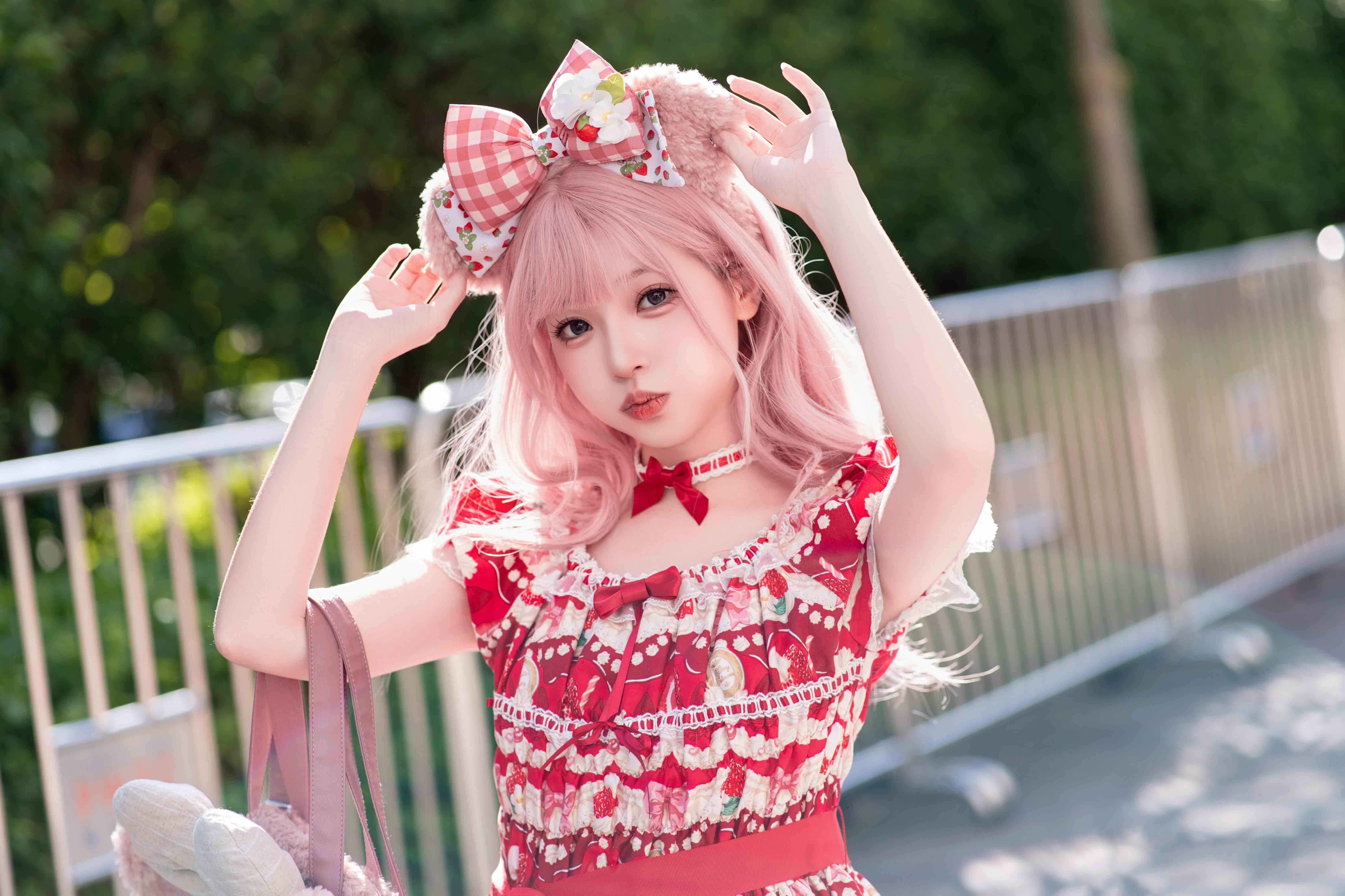 图片[6]-请你吃一口草莓𖥦🍓是甜甜的草莓裙-忙忙软件库