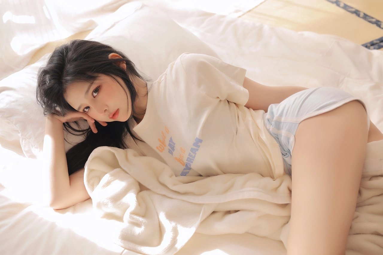 图片[22]-没人能拒绝初恋脸的美少女吧？！清纯感拉满！-忙忙软件库