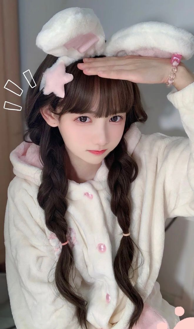 图片[11]-网红女神 一只妖妹 超级可爱的萌妹-忙忙软件库