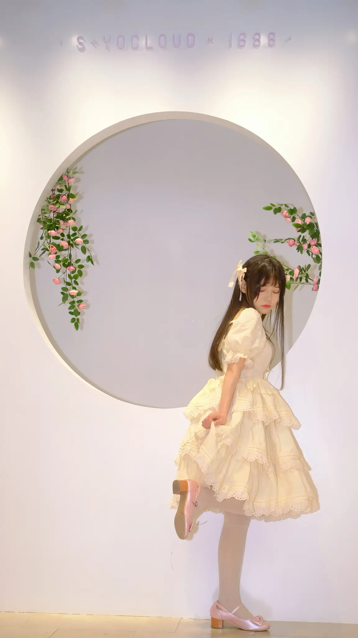 图片[4]-五彩斑斓的世界中唯一的洁白——芙拉小姐-忙忙软件库