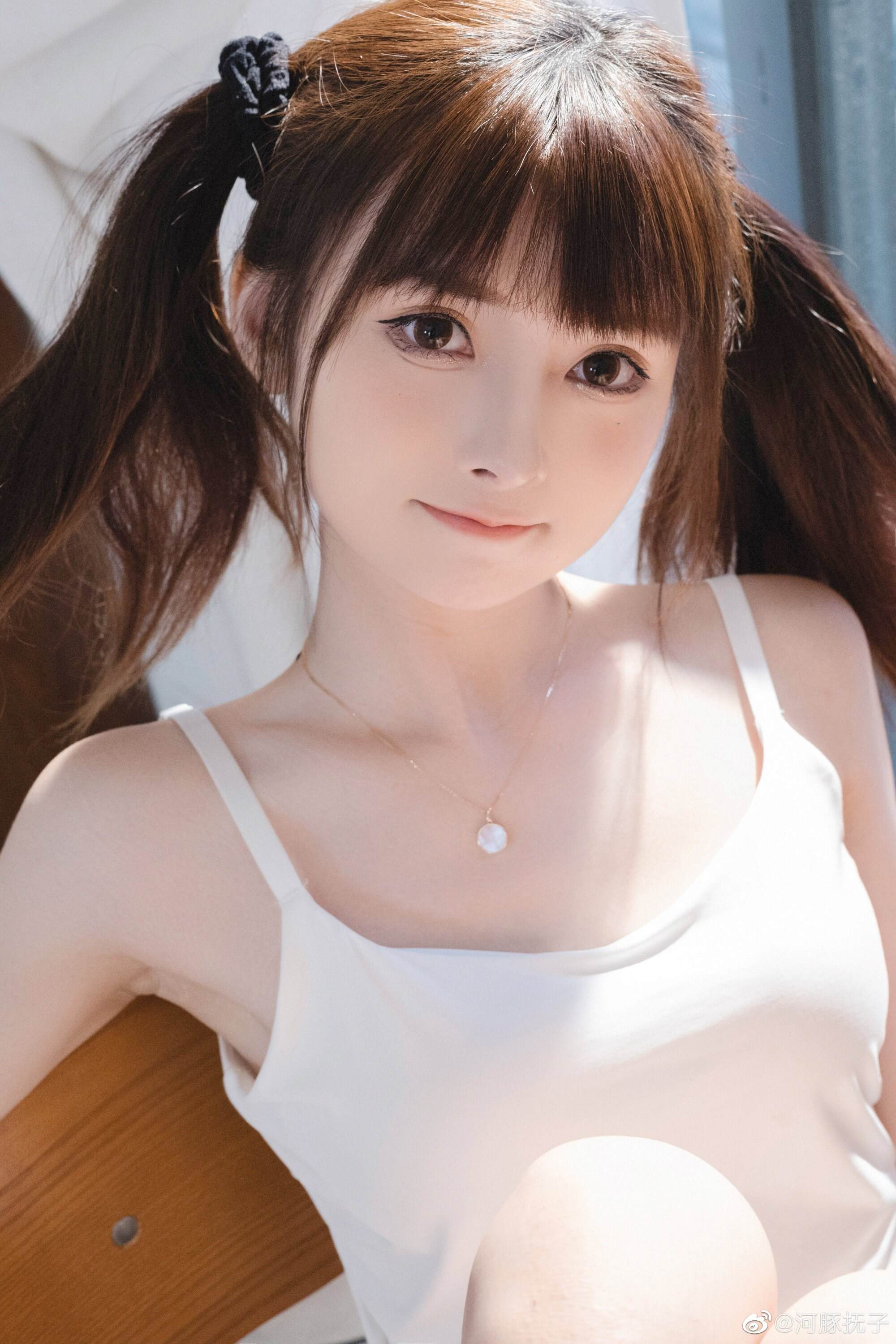 图片[5]-少女的温柔都藏在朦胧的闺房-忙忙软件库