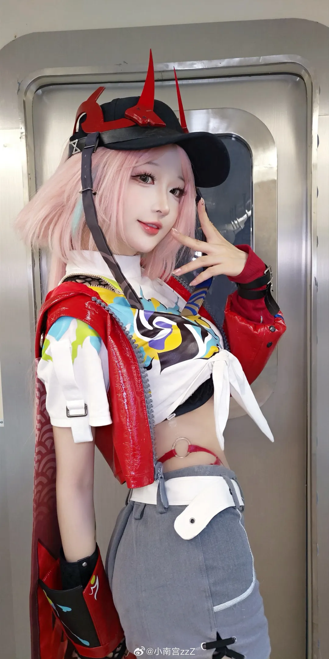 图片[8]-COSPLAY | 站在屋顶只对风说不想被左右-忙忙软件库