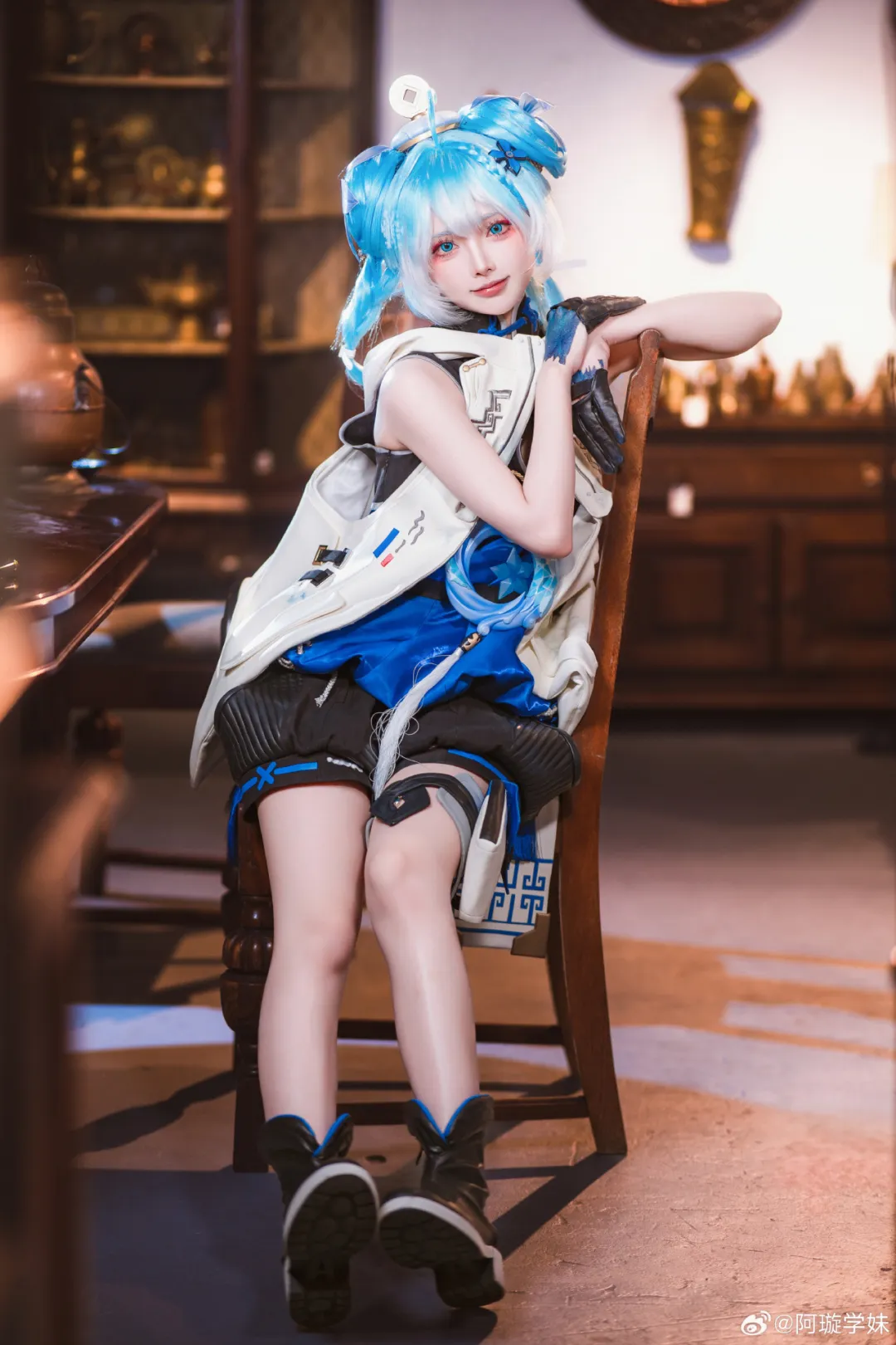 图片[1]-COSPLAY | 浪漫主义者都是暗处迎盛阳的玫瑰-忙忙软件库