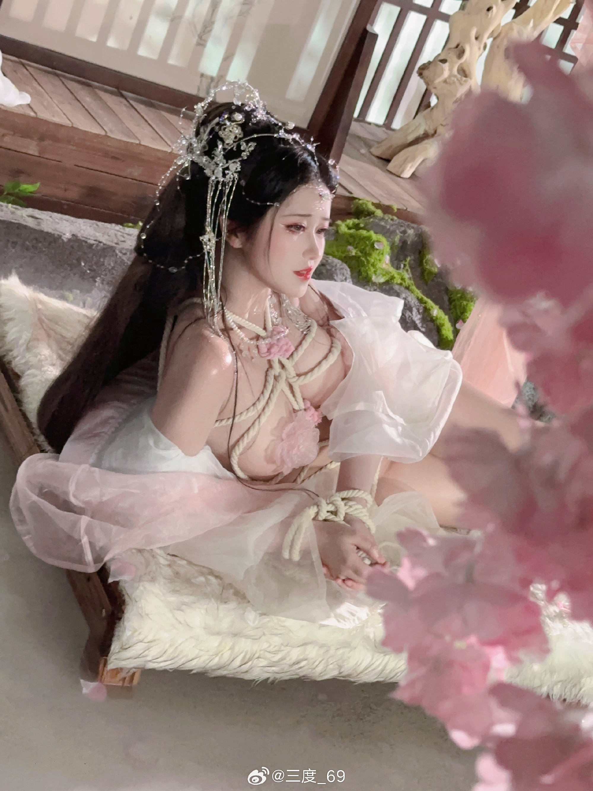 图片[1]-Cosplay | 仙宗的小师姐竟是合欢宗圣女？-忙忙软件库