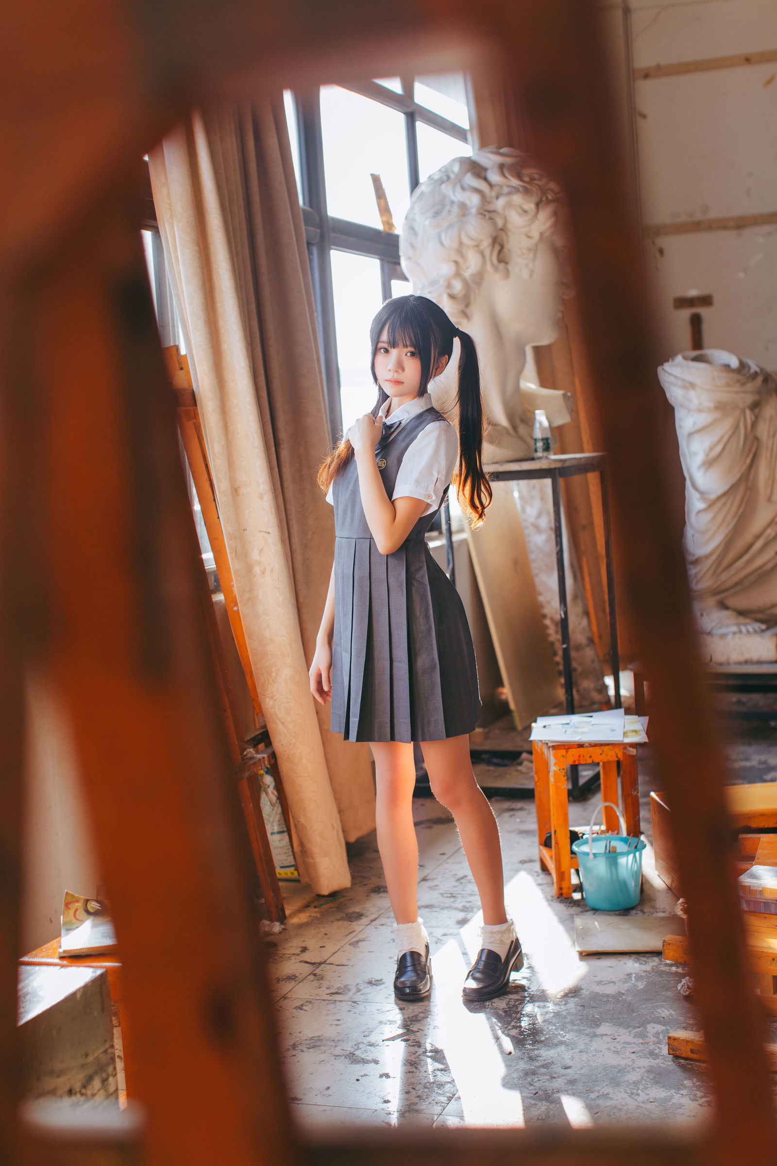 图片[4]-COSPLAY | 桜桃喵 – 画室少女 COS写真-忙忙软件库