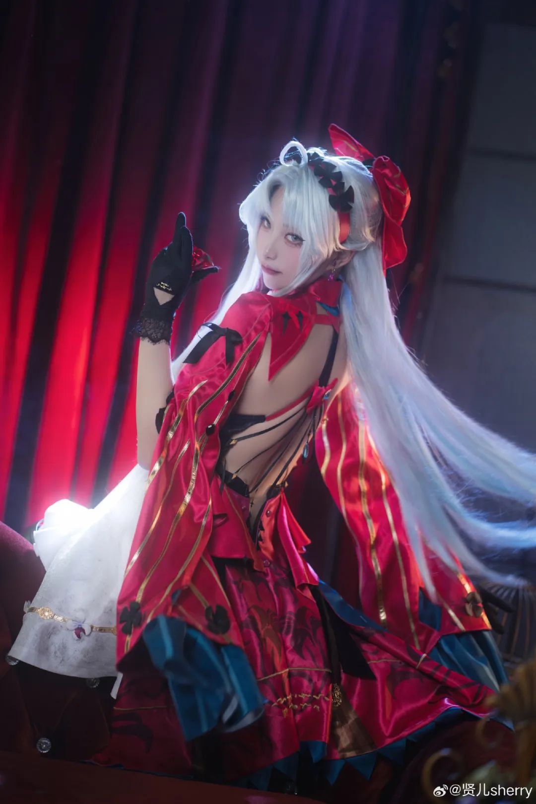 图片[6]-COSPLAY | 人终向前走 花自向阳开-忙忙软件库