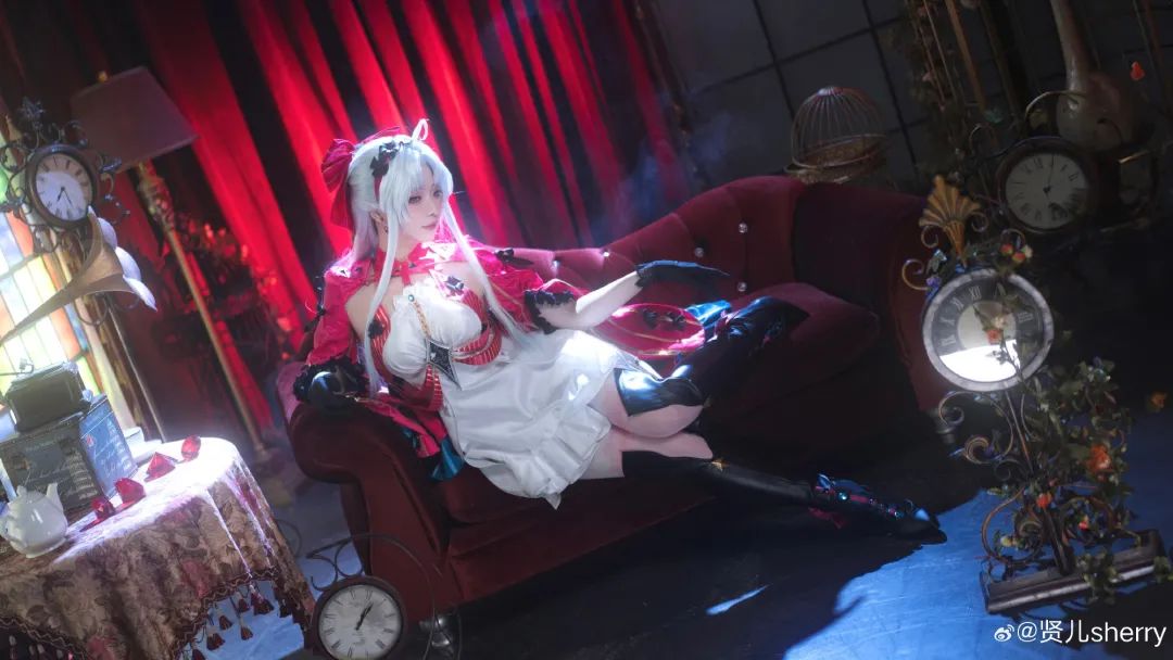 图片[2]-COSPLAY | 人终向前走 花自向阳开-忙忙软件库